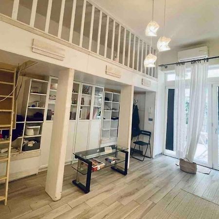 Apartamento Cosy Modern Flat Private Patio Florencia Exterior foto