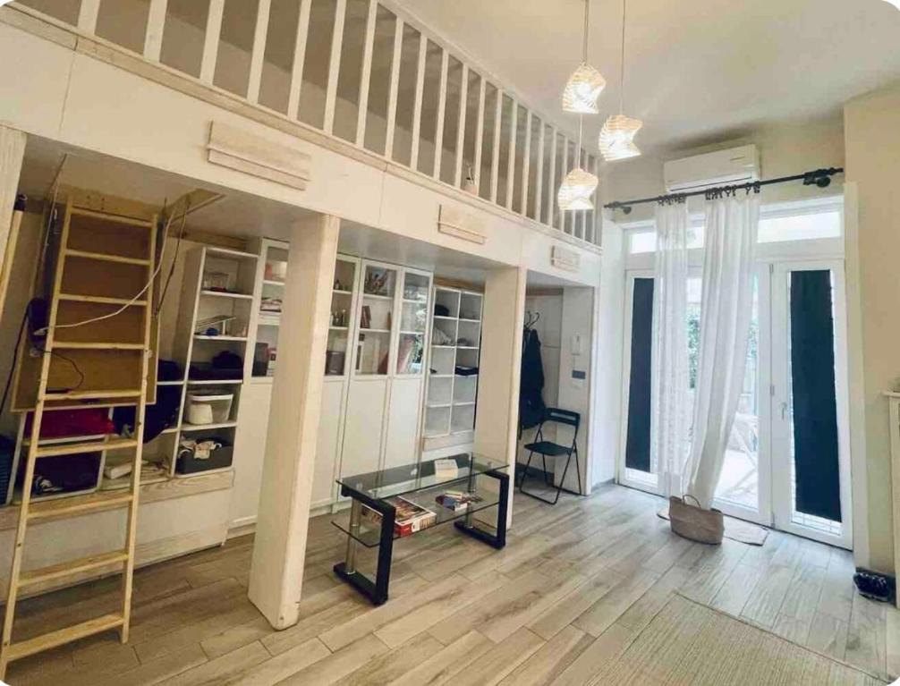 Apartamento Cosy Modern Flat Private Patio Florencia Exterior foto